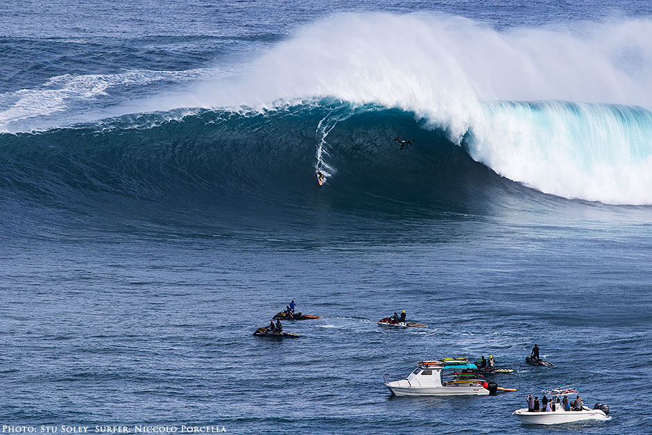 Big swell at Pe'ahi (Jaws) Maui. The stars aligned on December